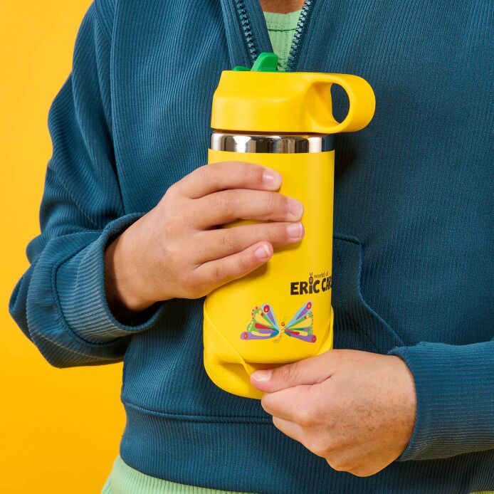 kids-12-oz-bottle-world-of-eric-carletm-l7 7-lifestyle.jpeg