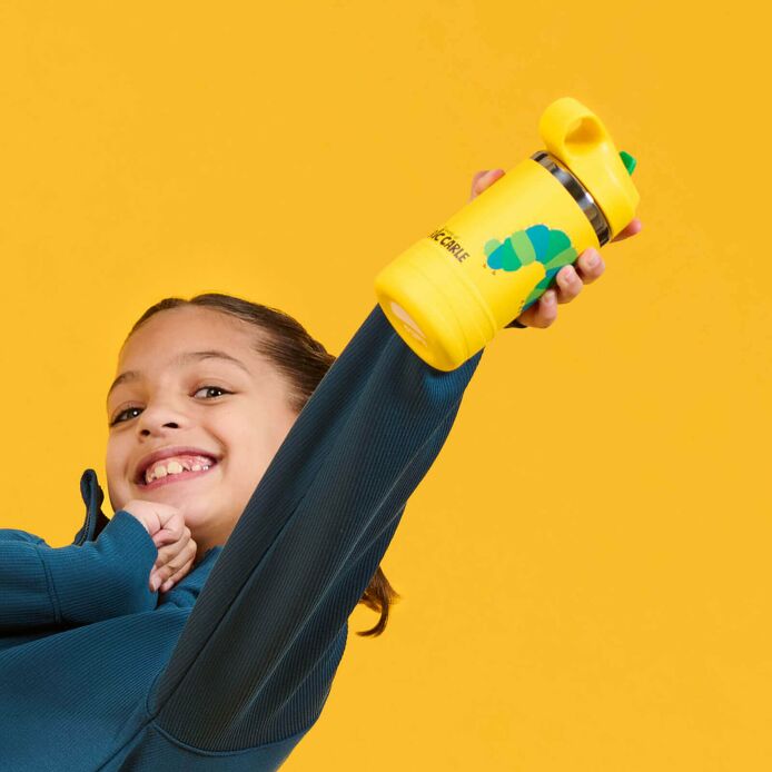 kids-12-oz-bottle-world-of-eric-carletm-l7 9-lifestyle.jpeg