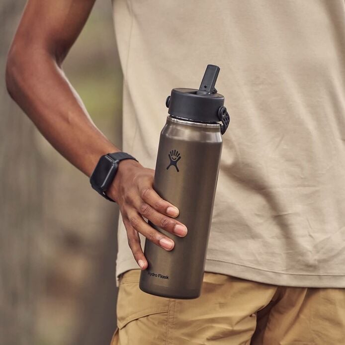 32-oz-lightweight-flex-straw-bottle-x3 hf_s26_lightweight_mcinnis_6345_2_3.jpg