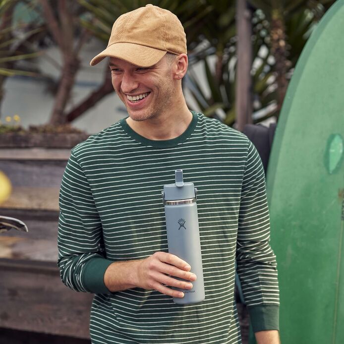 24-oz-wide-mouth-with-flex-straw-cap-k6 hf_s26_mcinnis_0232_13.jpg